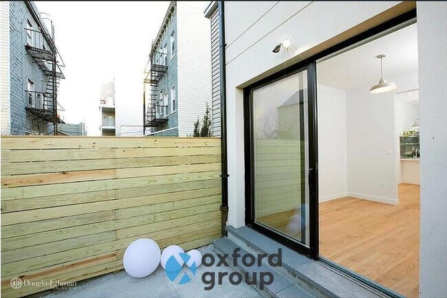 Building Photo - 2 bedroom in Brooklyn NY 11211 Unit 1R Rental