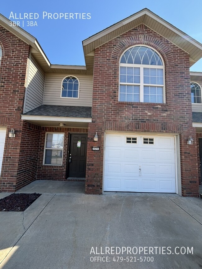 Photo - 2929 Meridian Pl