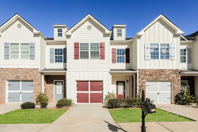 Building Photo - 55 Madaline Ln