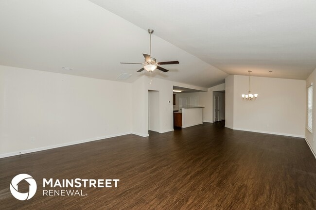 Photo - 2702 Swarm Ct