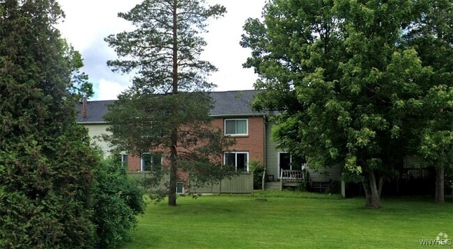 Building Photo - 737 Robin Rd Rental