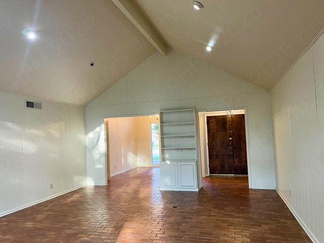 Photo - 11110 Whisper Hollow