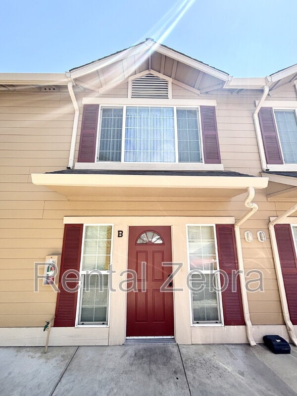 Building Photo - 2935 Willowbrook Dr Rental