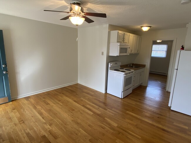 Photo - Oak Tree Apartment Homes