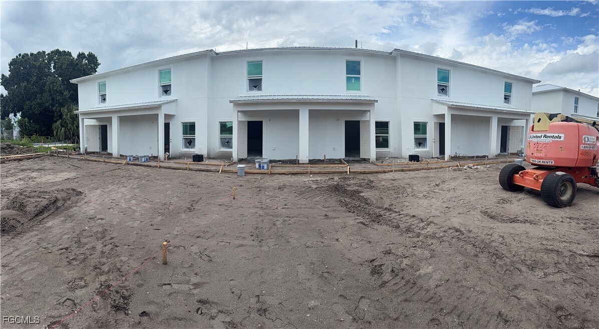 Photo - 701 S Lopez St Unidad 1