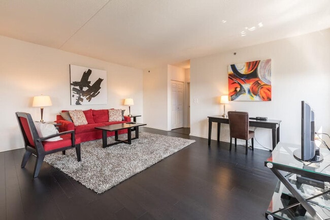 Photo - 18 Cattano Ave Unidad ID1284990P