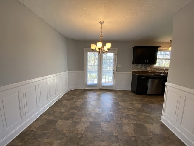 Photo - 548 Magnolia Dr