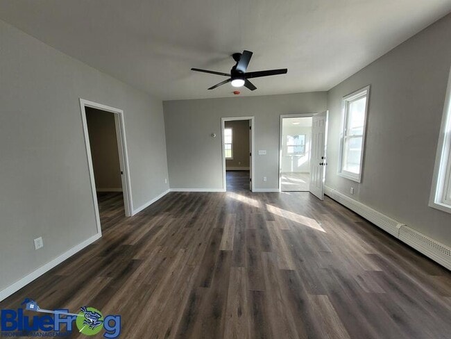 Photo - 631 W 10th Ave