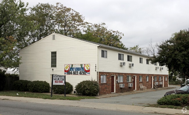 Building Photo - 1808 Williamsburg Rd Rental