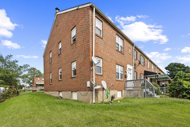 Photo - 5349 Nelson Ave Unidad 5349A