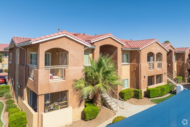 Building Photo - Plum Tree