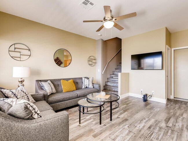 Photo - **SHORT TERM GATED LUXURY RENTAL** 3BDRM *...