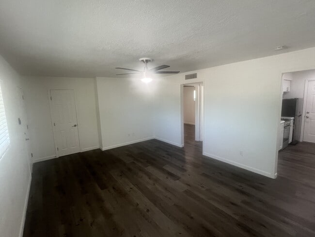 Photo - 1325 N 48th St Unit 2