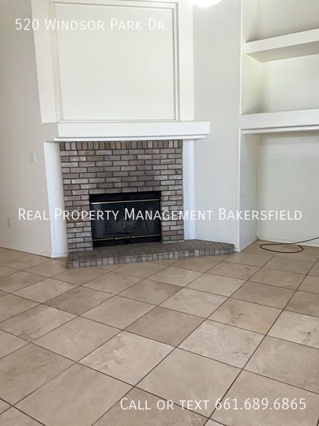 Photo - 520 Windsor Park Dr