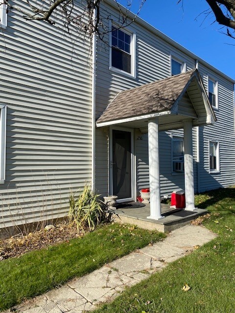 Front - 250 S Ridge St Apartments Unit 1