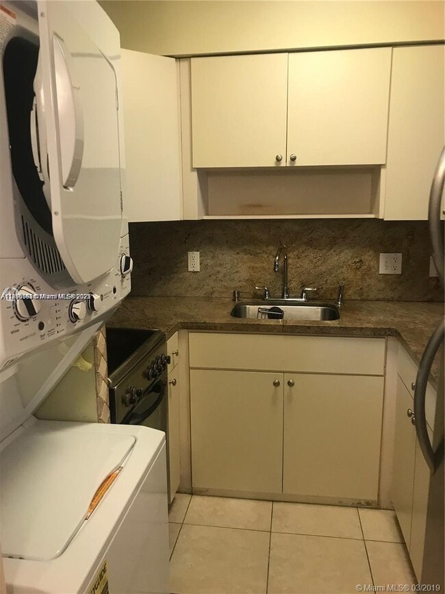 Photo - 134 SW 7th Ave Unidad 206