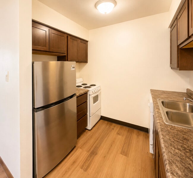 Freedom Park Apartments
