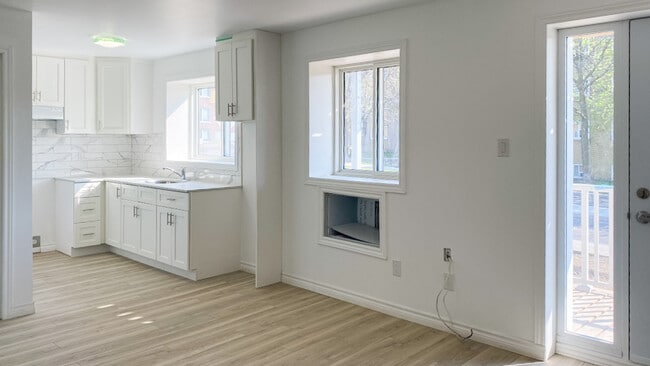 Photo - 630 Cummings Ave Unit 209