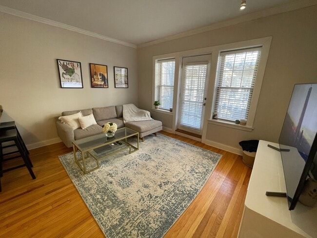 Photo - 250-2 N Lincoln Ave Unit 2A