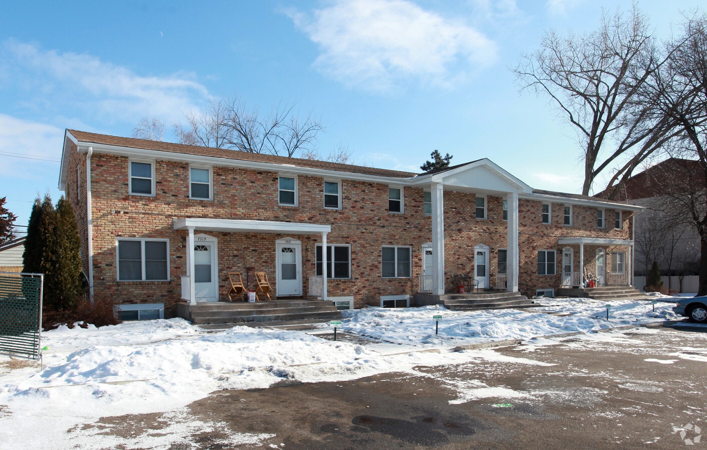 Photo - Lincoln Manor Townhomes