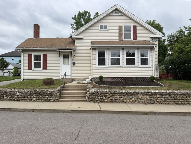 Building Photo - 9 Battey St