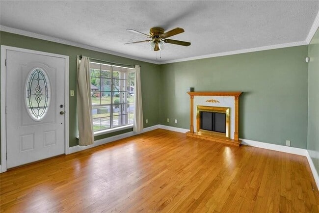 Photo - 8941 Ashwood Dr