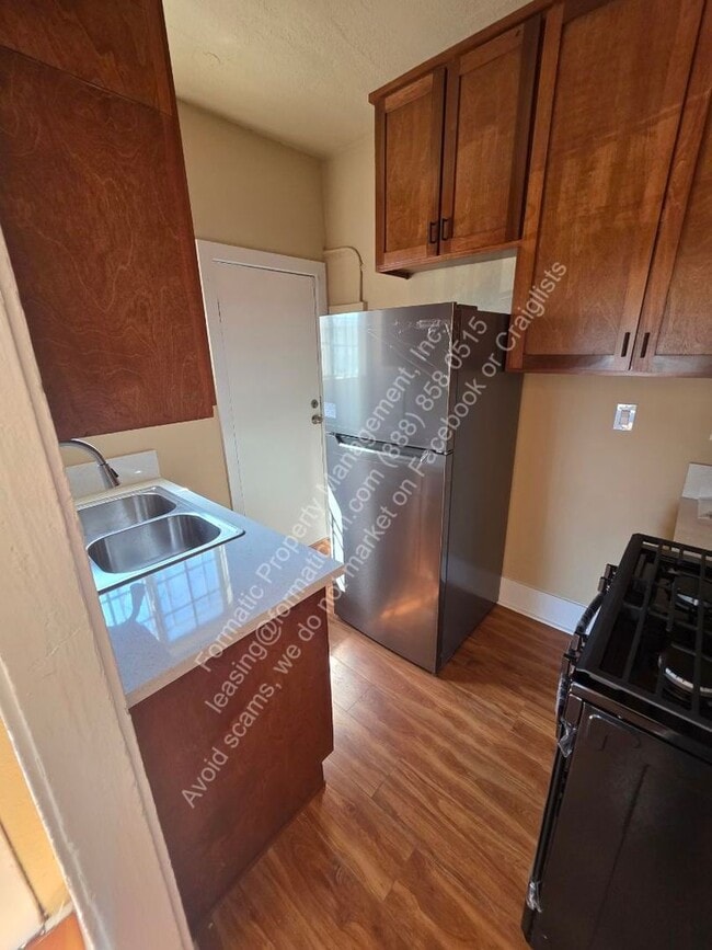 Photo - 1285-1287 E Martin Luther King Jr Blvd Unit 1285