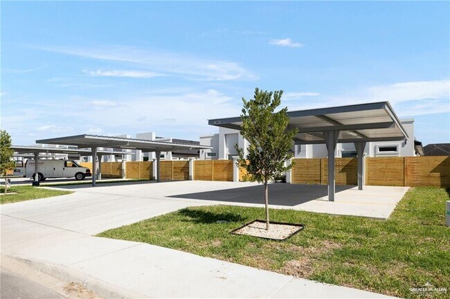 Photo - 503-505 W Farm to Market 495 Apartment Unit 4