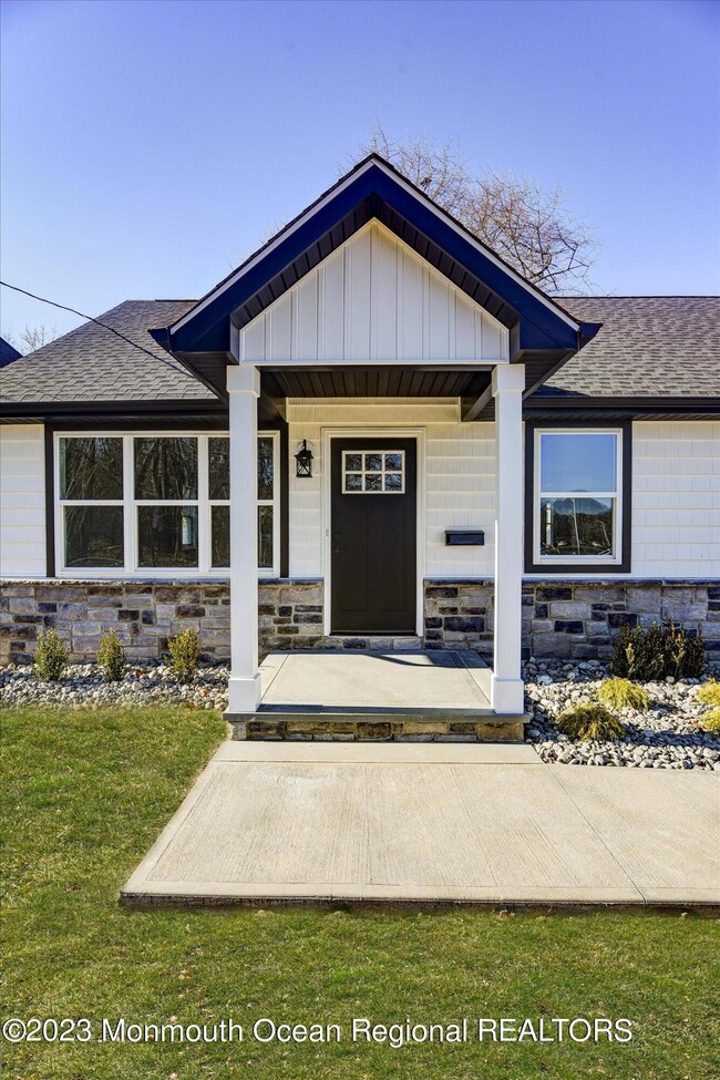 Photo - 453 Atlantic Ave