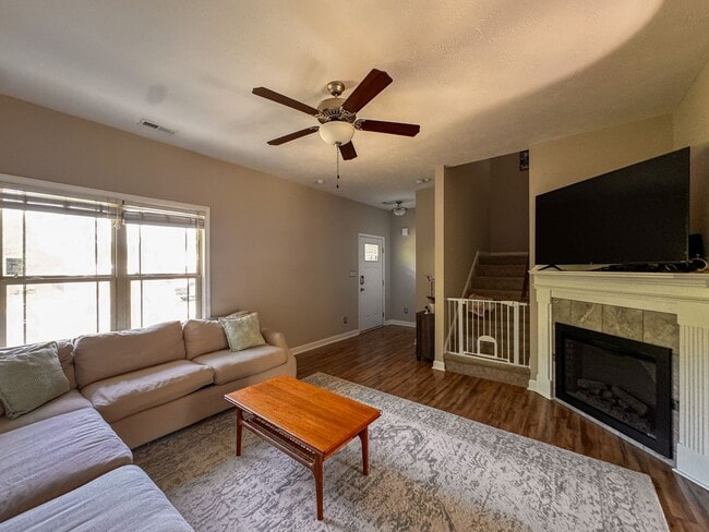 Photo - Stunning 4 Bed 2.5 Bath Raeford Home on Cul-de-sac