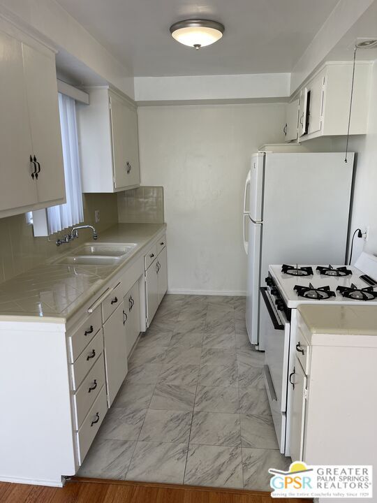 Photo - 1243 26th St