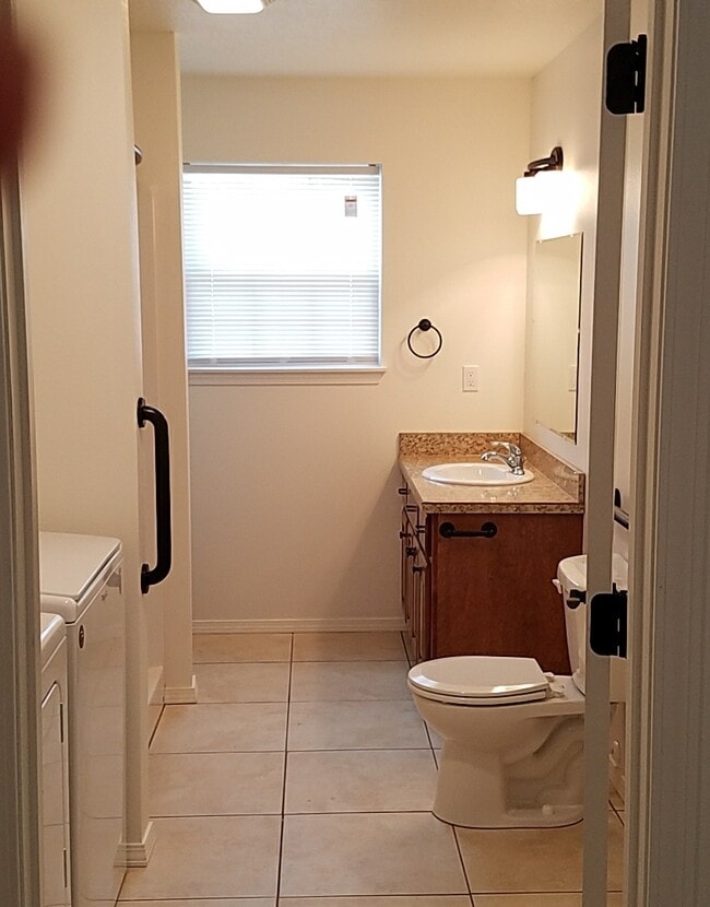 Photo - 2000 Galena Avenue
