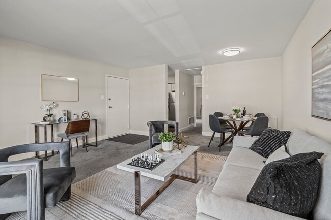 Photo - Rushwood Apartments