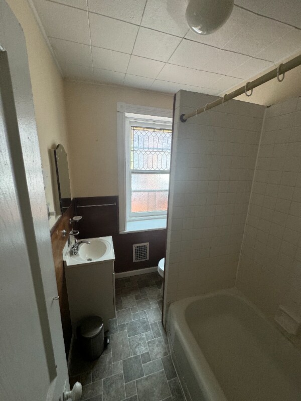 232 S 44th St Unidad 3Fl