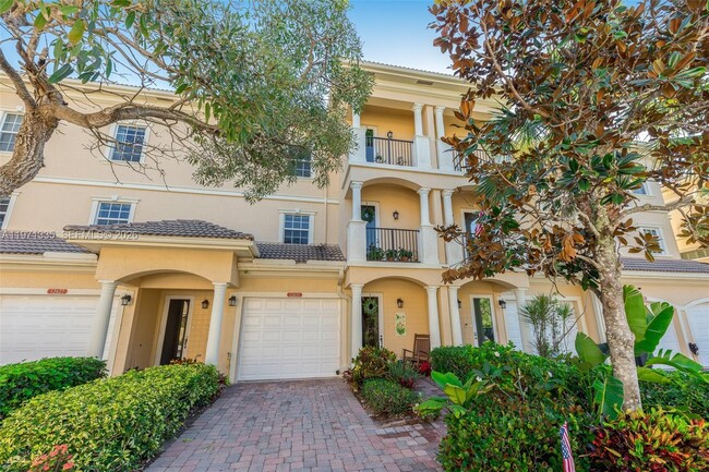 Building Photo - 12631 SE Old Cypress Dr