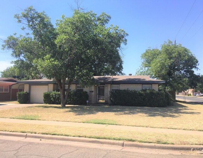 Pre-leasing for July! - Pre-leasing for July! House