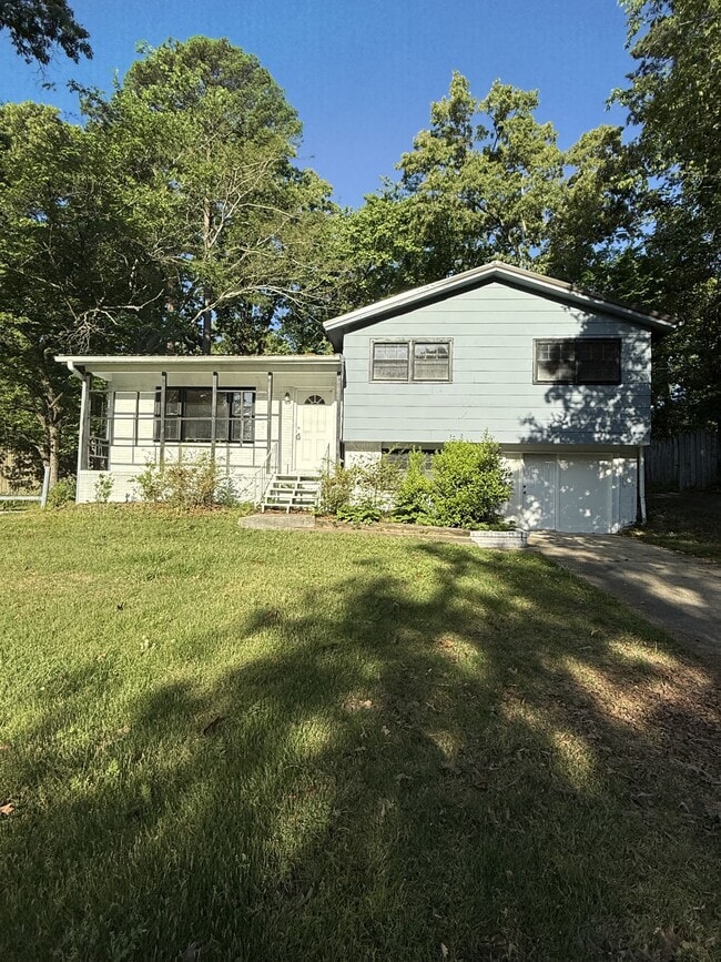 Building Photo - 1332 4th Way NW