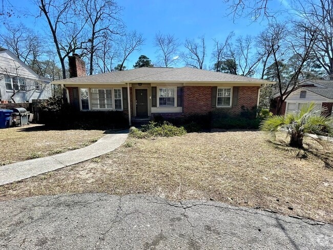 Building Photo - Forest Hills Rental