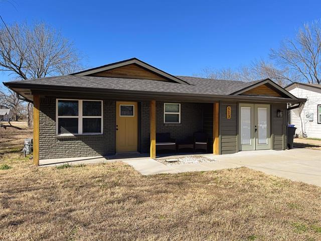 Photo - 513 Burgett St