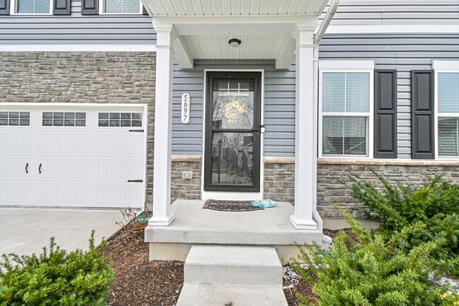 Photo - 5697 Julia Kate Dr