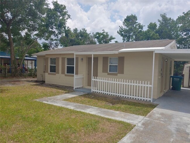 Photo - 2440 Alamanda Ave House
