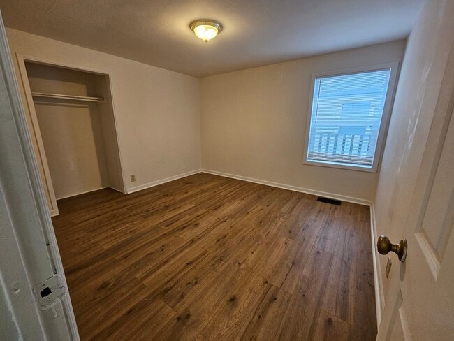 Photo - 7720 31st Ave SW