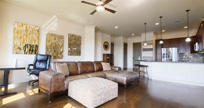 Photo - 360 Chambers St Unit 405