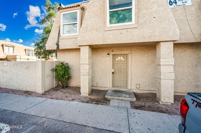 Building Photo - 4435 E Pueblo Ave Rental