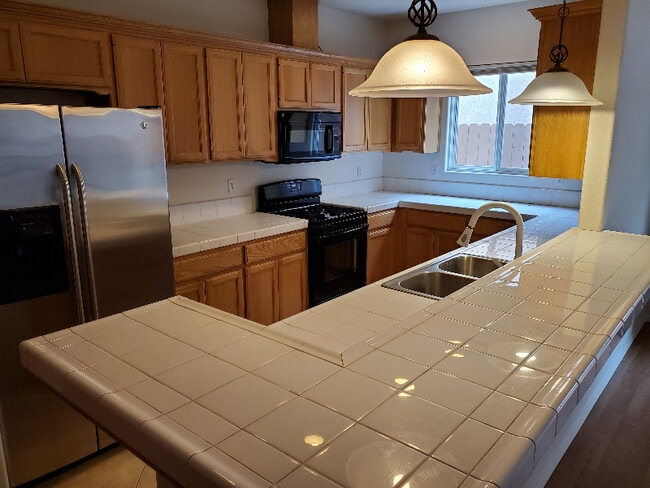 Photo - 155 Waterfall Rd