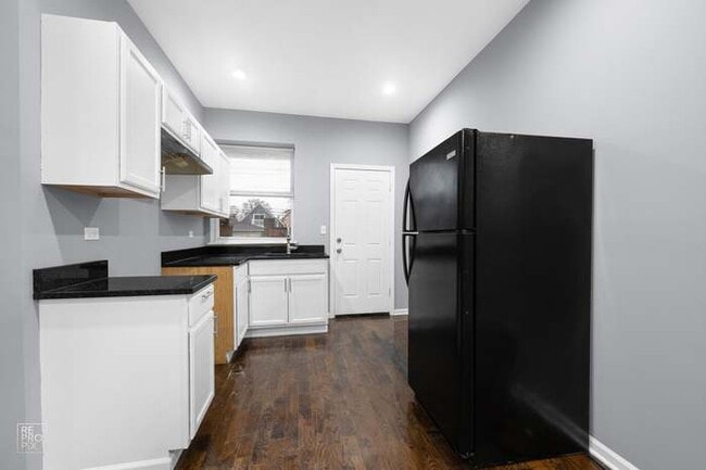 Photo - 7210 S Carpenter St Unit 1