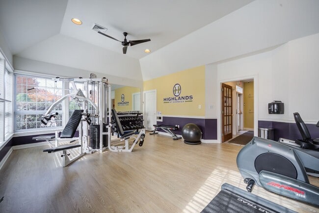 Photo - Highlands at Warwick