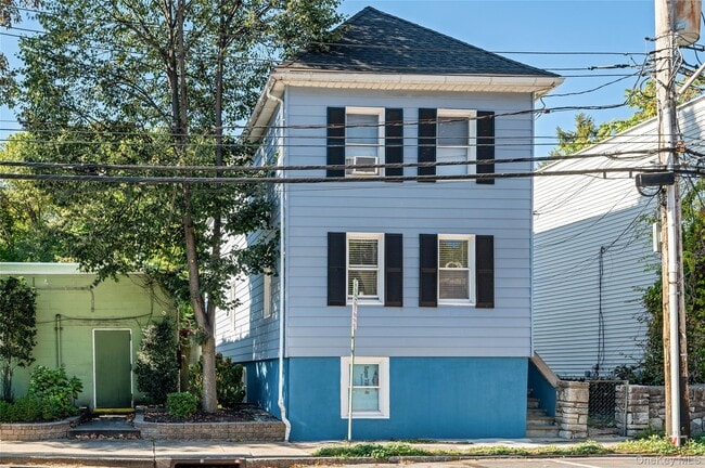 Building Photo - 25 Marbledale Rd Unit 1