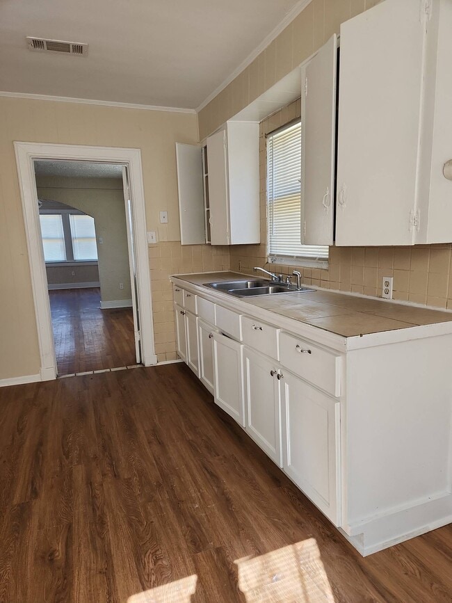 Photo - 4978 Jean St