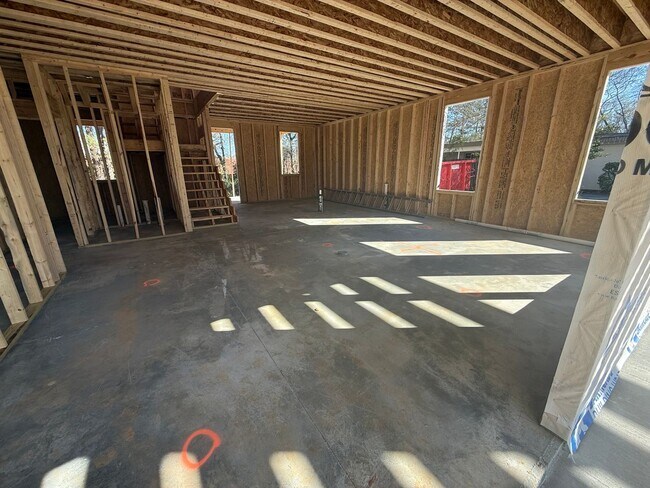 Photo - 566 Hudson Terrace